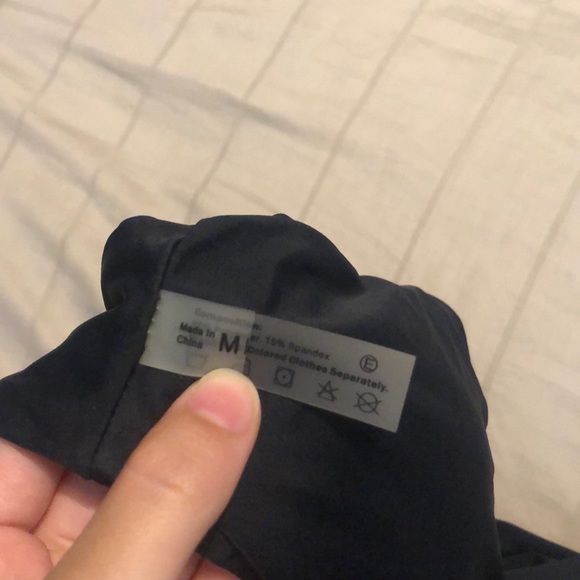 Black Bathing suit top - Picture 3 of 4